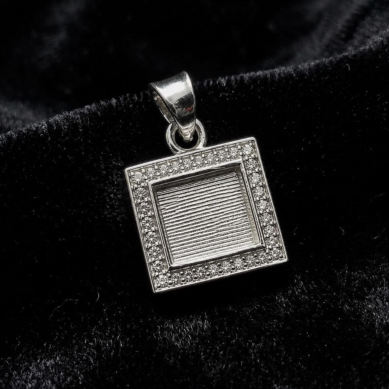 Square Shape Blank Bezel Pendant Surrounded with Zircon, 925 Sterling Silver Pendant, Good for Resin & Ashes Work, Keepsake Jewellery Crafts
