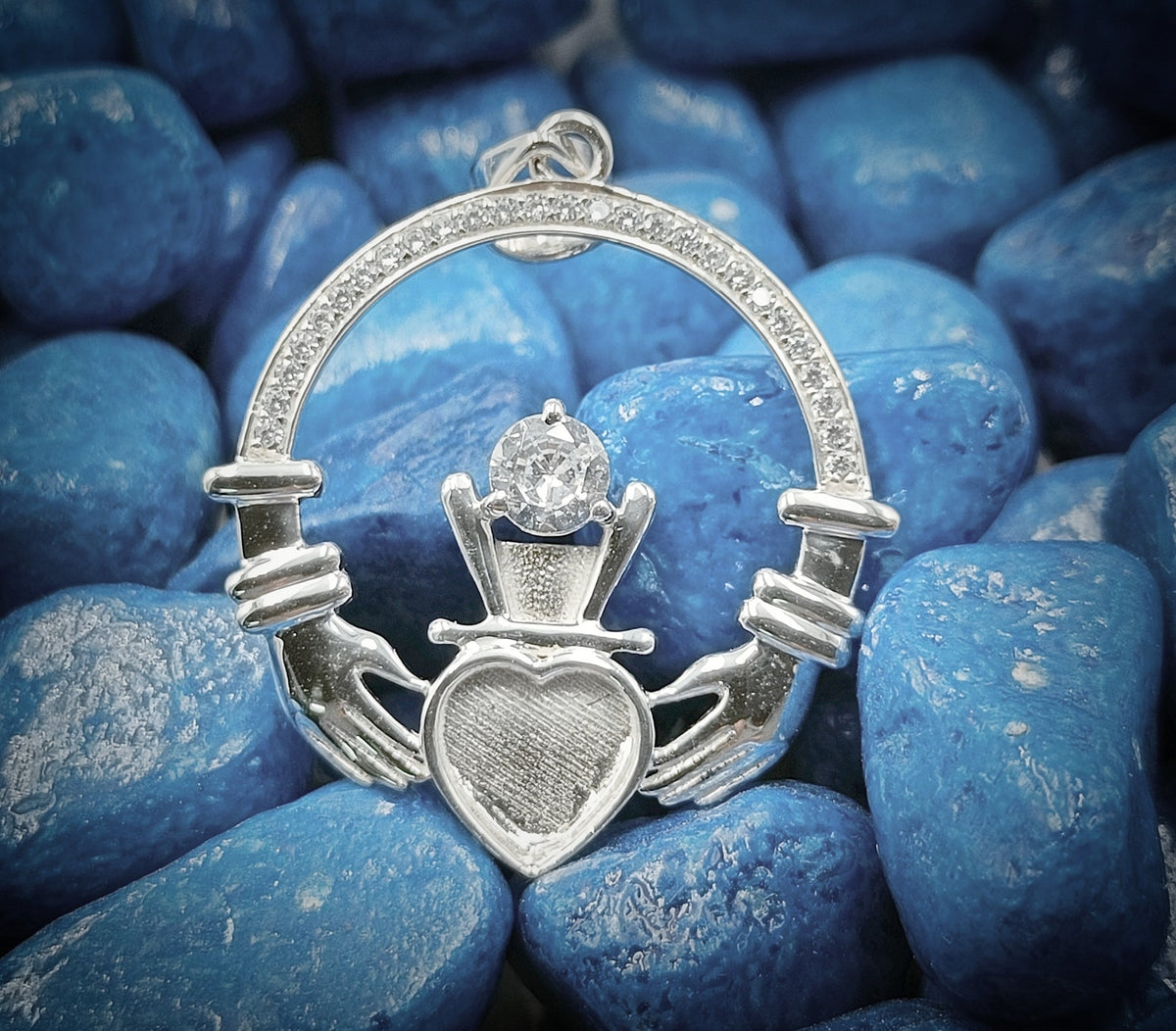 925 Sterling Silver, Iris Celtic Claddagh Pendant, Heart 5mm Blank Bezel Setting, Good for Pour Resin & Ashes Work, Breastmilk/Keepsake DIY