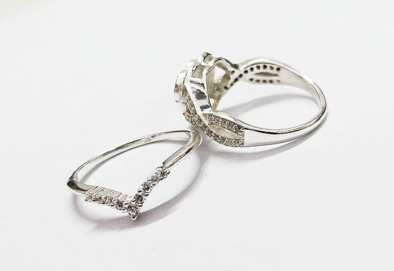 925 Sterling Solid Silver 8mm Heart Shape Halo (SET) Ring with Zircon, Good for Resin & Ashes Work. Any Color Zircon Available.
