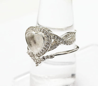 925 Sterling Solid Silver 8mm Heart Shape Halo (SET) Ring with Zircon, Good for Resin & Ashes Work. Any Color Zircon Available.