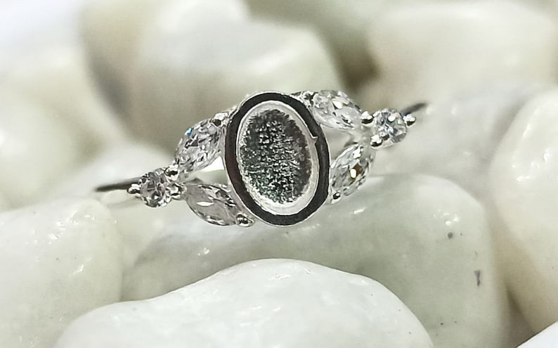 925 Sterling Solid Silver 4x6mm Oval shape Blank Bezel Ring with zircon ,Good For Resin and Ashes Work, Any Color Zircon Available.