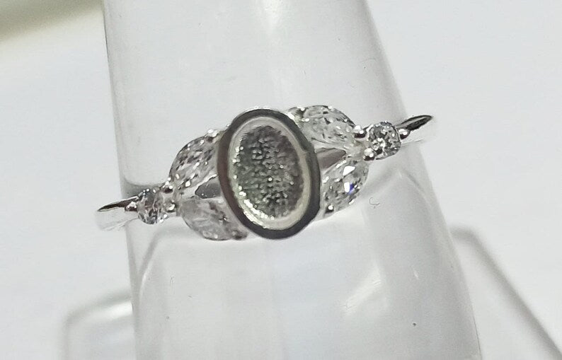 925 Sterling Solid Silver 4x6mm Oval shape Blank Bezel Ring with zircon ,Good For Resin and Ashes Work, Any Color Zircon Available.