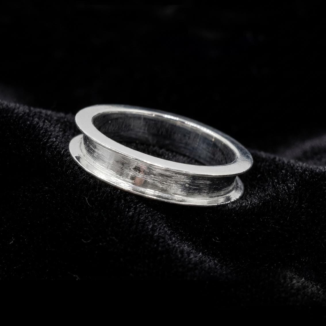 925 Sterling Silver Band Ring, Blank Channel Setted Unisex Band Ring, Good for Resin & Ashes Work, Breastmilk/Keepsake DIY Craft Supplies