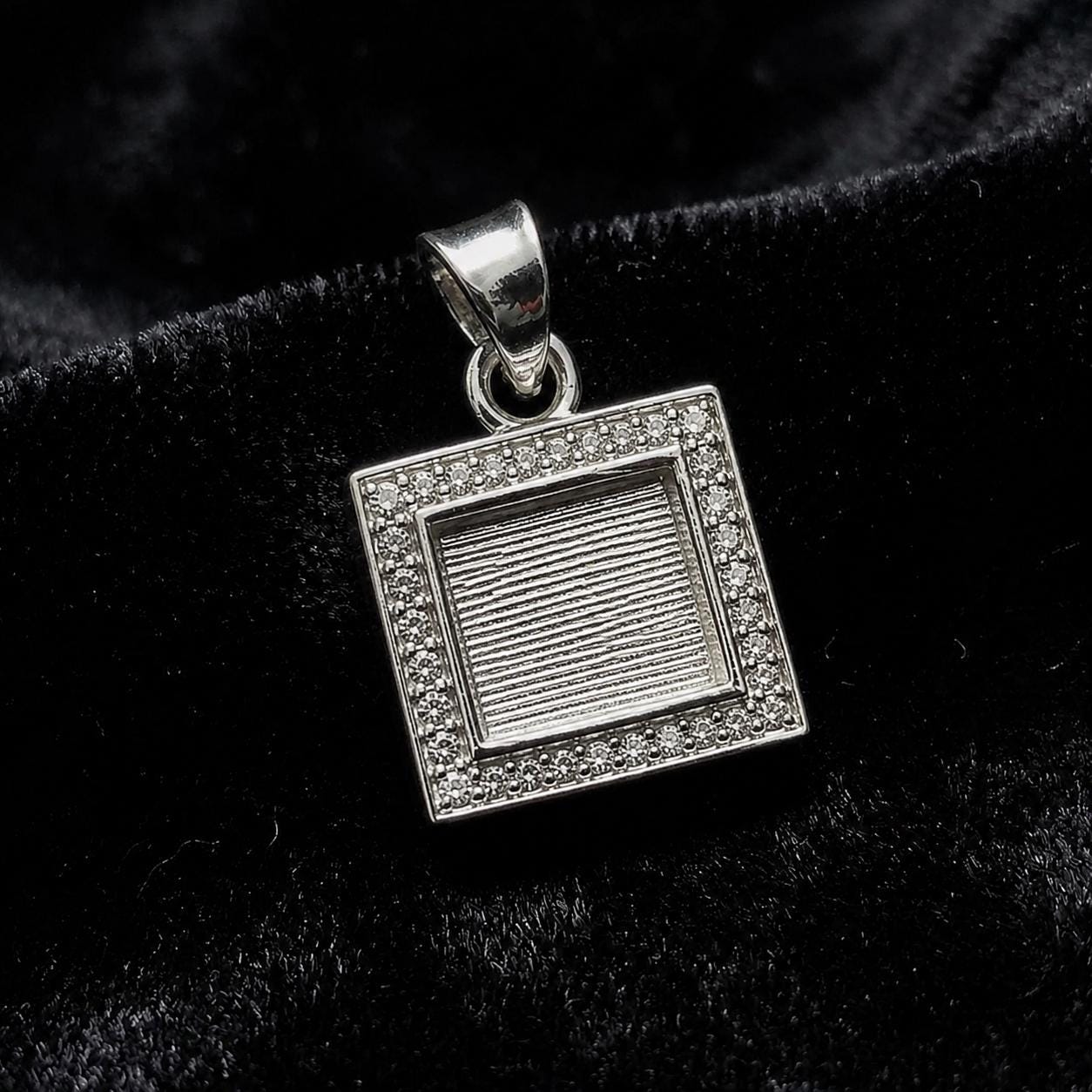 Square Shape Blank Bezel Pendant Surrounded with Zircon, 925 Sterling Silver Pendant, Good for Resin & Ashes Work, Keepsake Jewellery Crafts